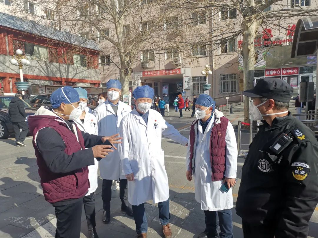 预检分诊车场入口